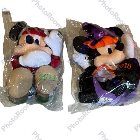 Disney Other - NWT 2018 Disney Halloween/Christmas plushies